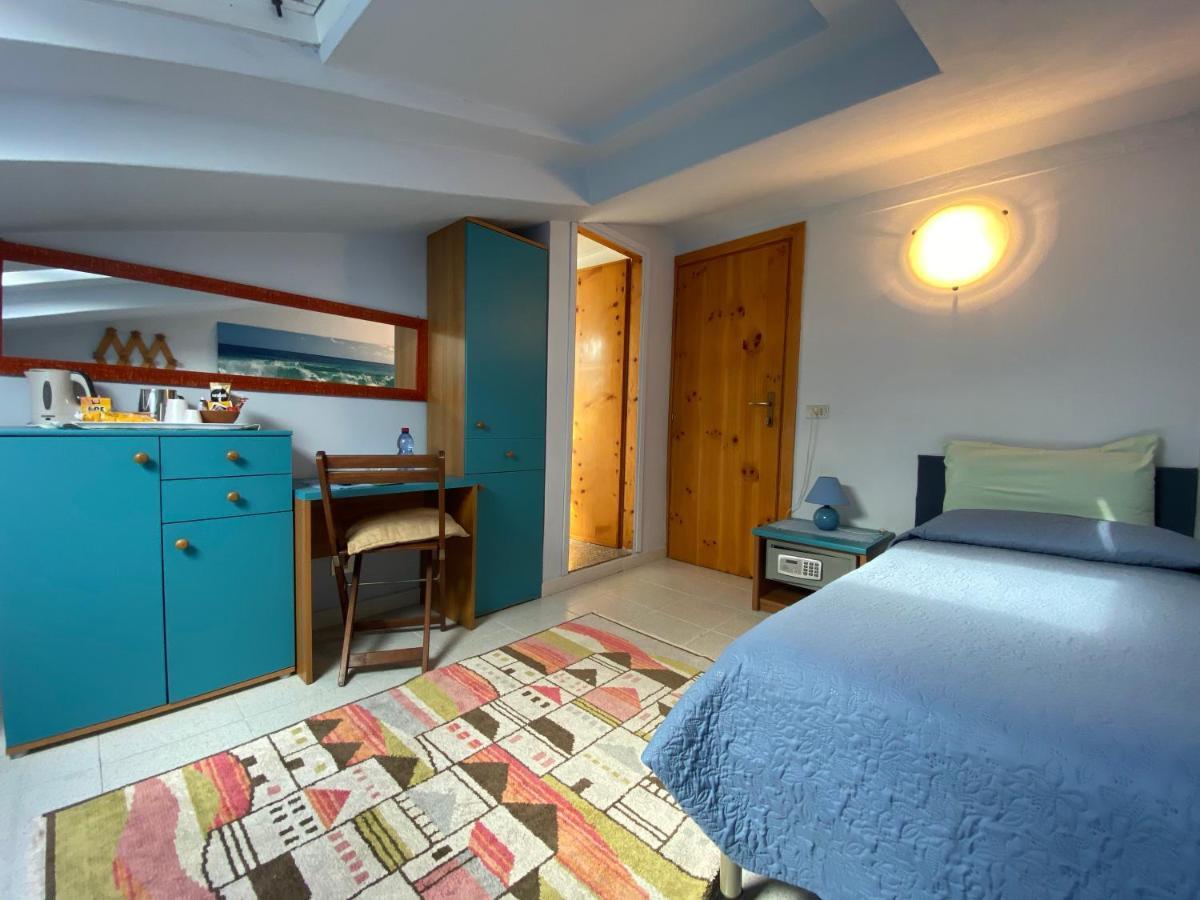 Albergo La Pineta Marina dʼMarina dʼAndora Εξωτερικό φωτογραφία